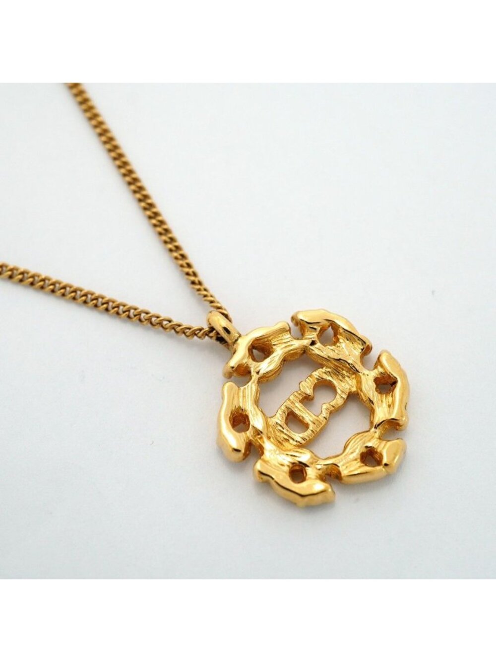 ★SOLD★ Dior Necklace Cdlogo Round - Picture 2 of 5